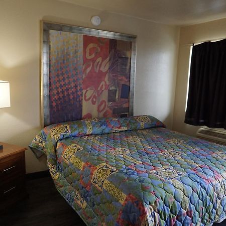 Econo Lodge San Antonio Northeast I-35 Εξωτερικό φωτογραφία