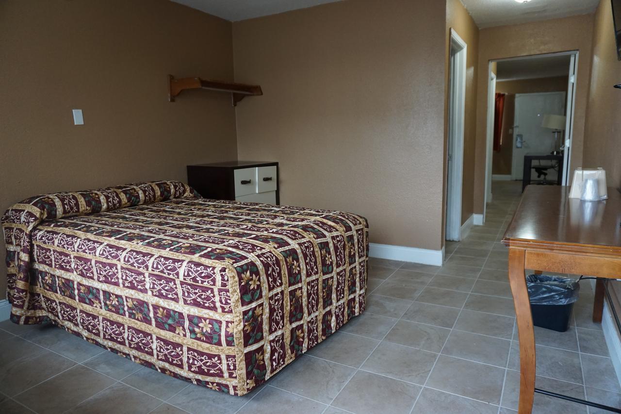 Econo Lodge San Antonio Northeast I-35 Εξωτερικό φωτογραφία