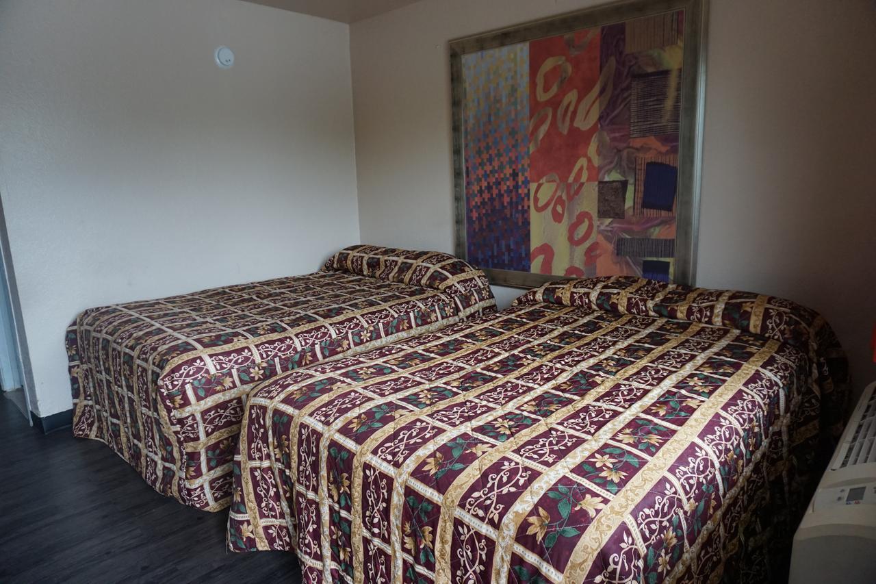 Econo Lodge San Antonio Northeast I-35 Εξωτερικό φωτογραφία